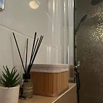 Amber アパート *