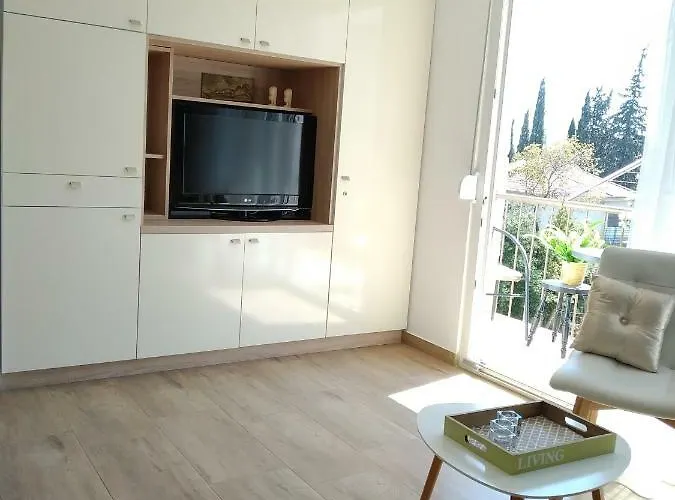 아파트 Amber 스플리트